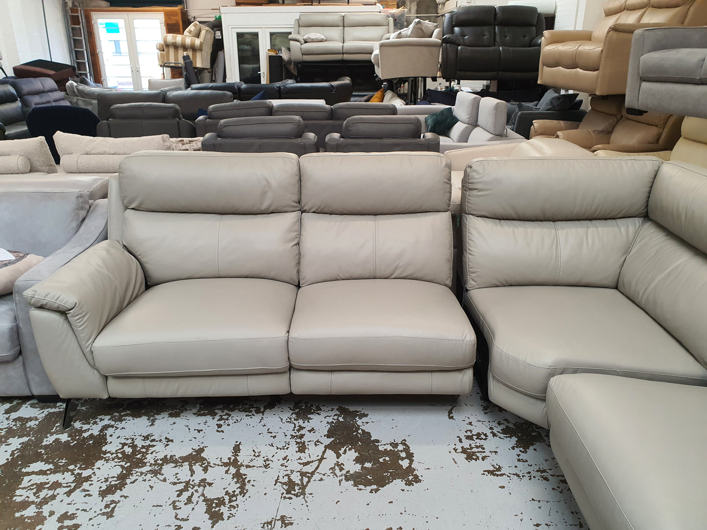 World of Leather Contempo corner sofa