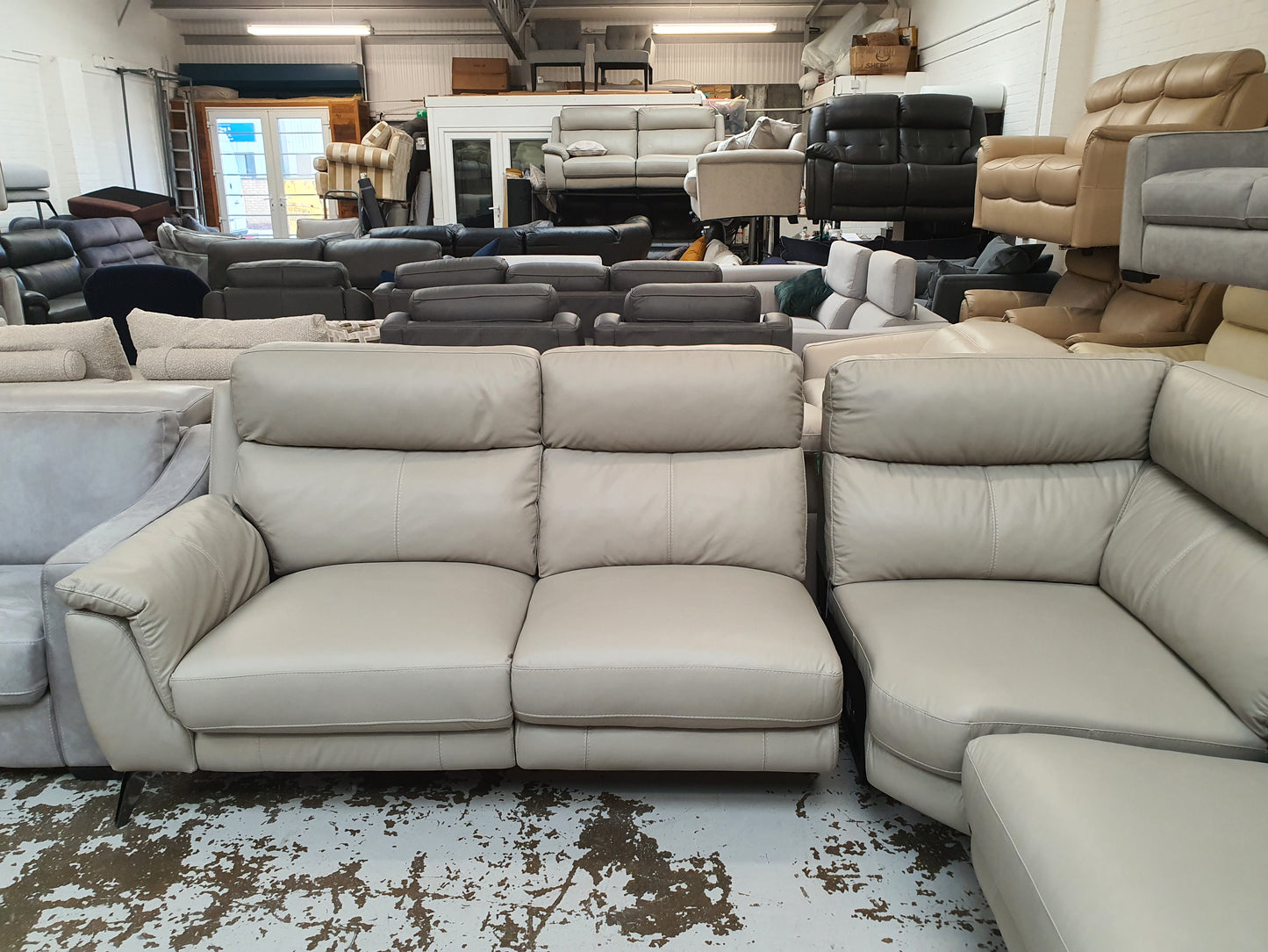World of Leather Contempo corner sofa