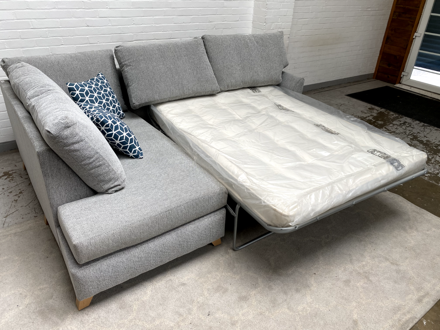 Gainsborough bari corner sofa bed