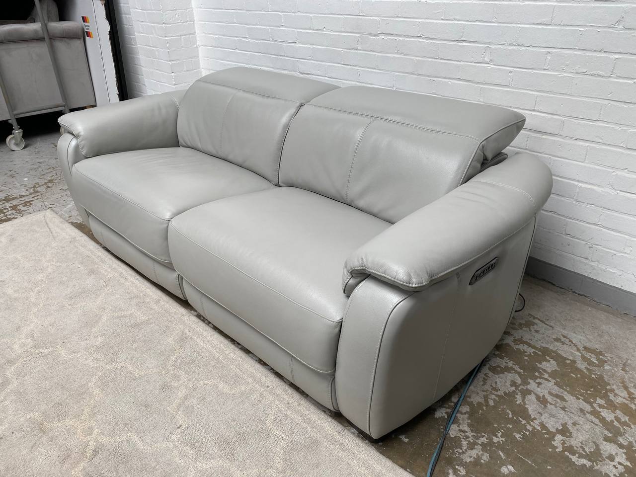 World of Leather Naomi Power Recliner 3 Seater Sofa.