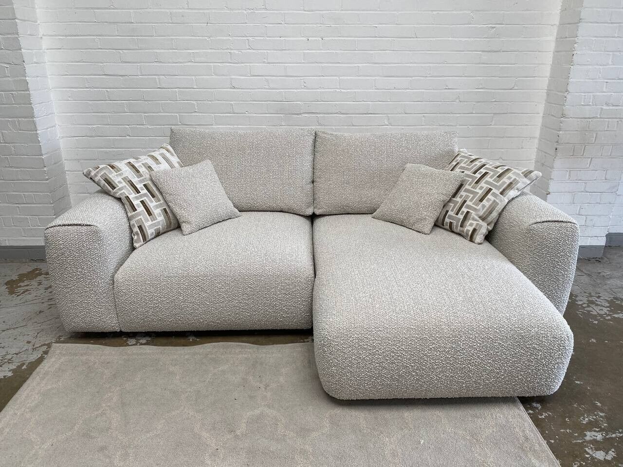 Pandora in bucle fabric chaise sofa