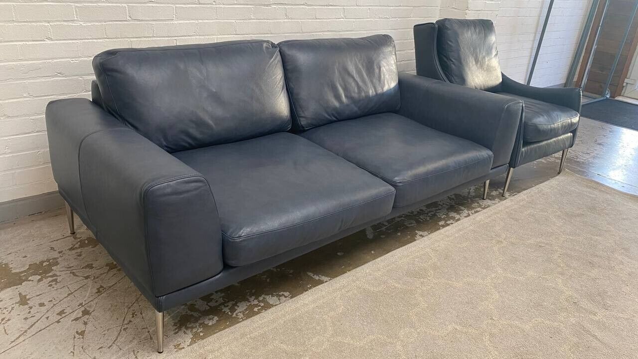 Bellagio medium sofa with armchair tods