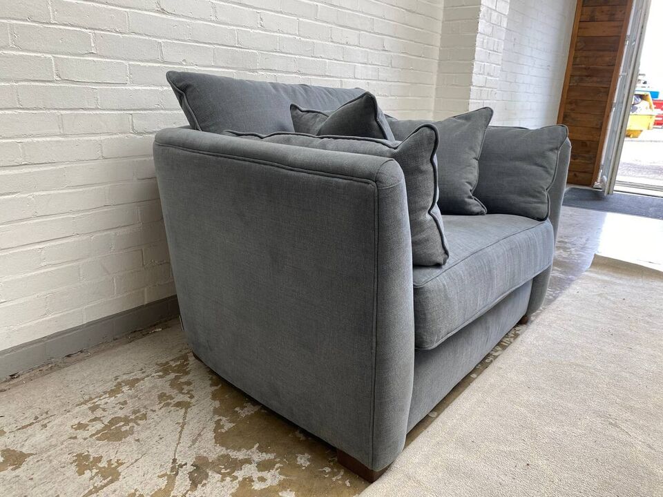 Collins & Hayes Maple Snuggler Chair/loveseat Grey
