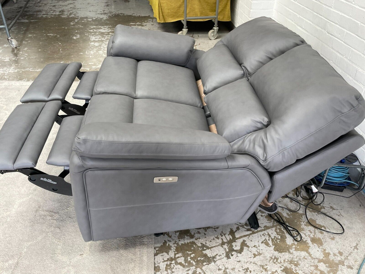 Parker Knoll Hampton Grey Leather Power Recliner 2 Seater Sofa