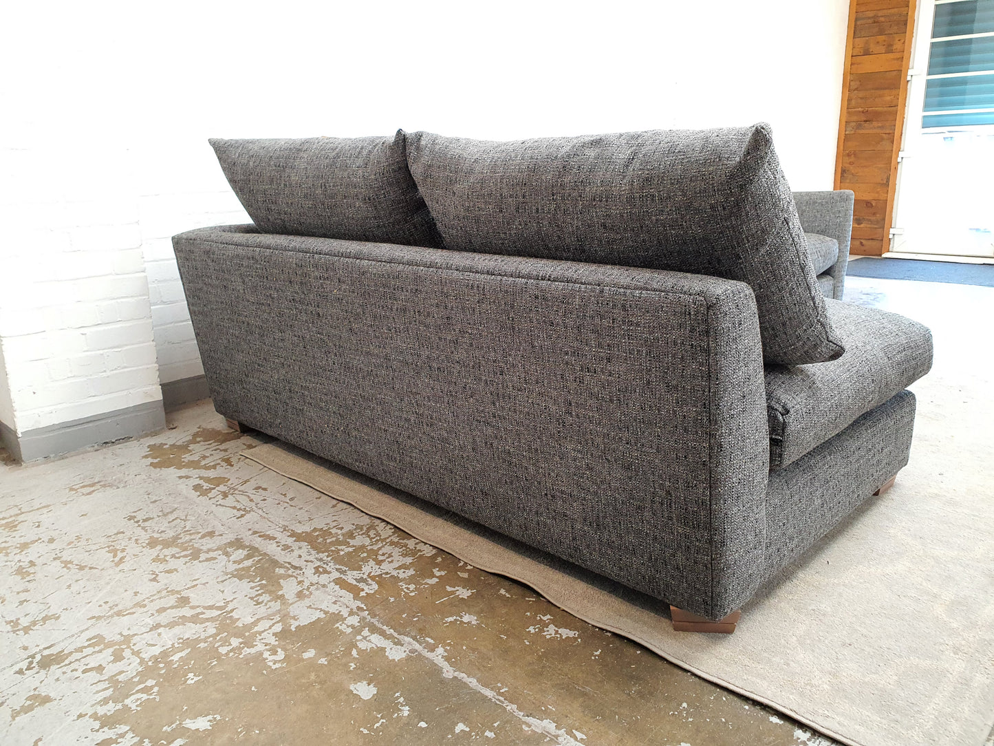 White Meadows Metro Corner Sofa