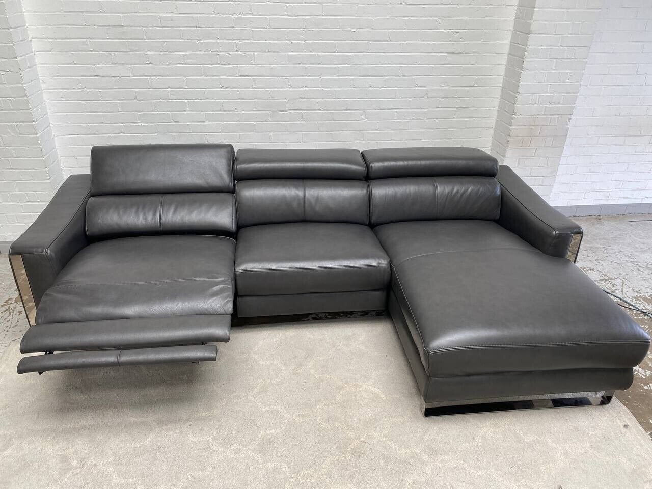 Leather recliner shop with chaise